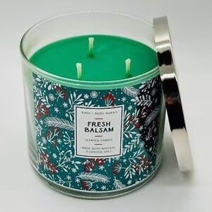 Bath & Body Works Fresh Balsam Candle - Green